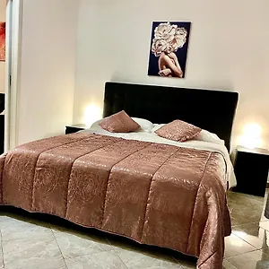 La Casa Di Silvy Genua